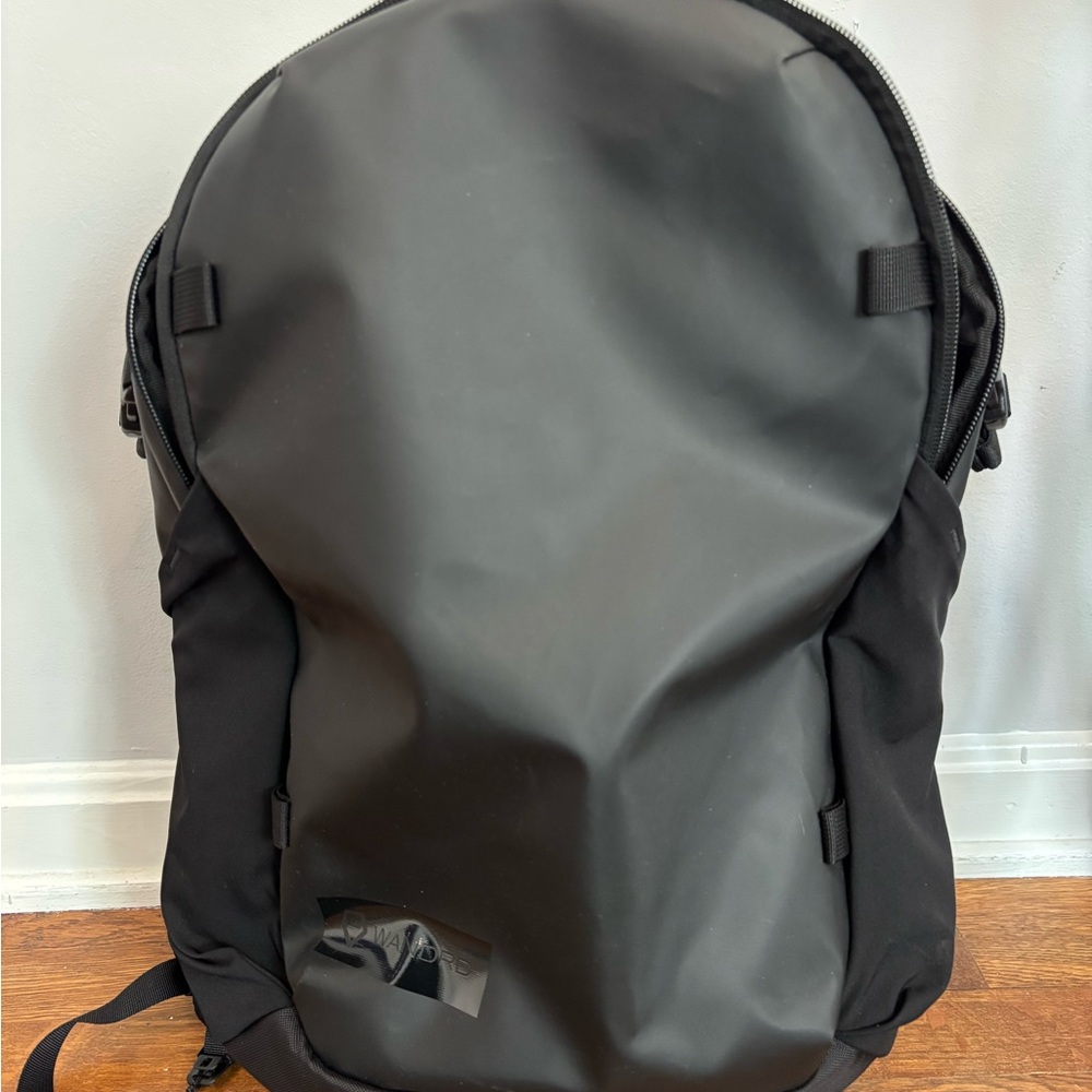 Wandrd Nimbus 18l